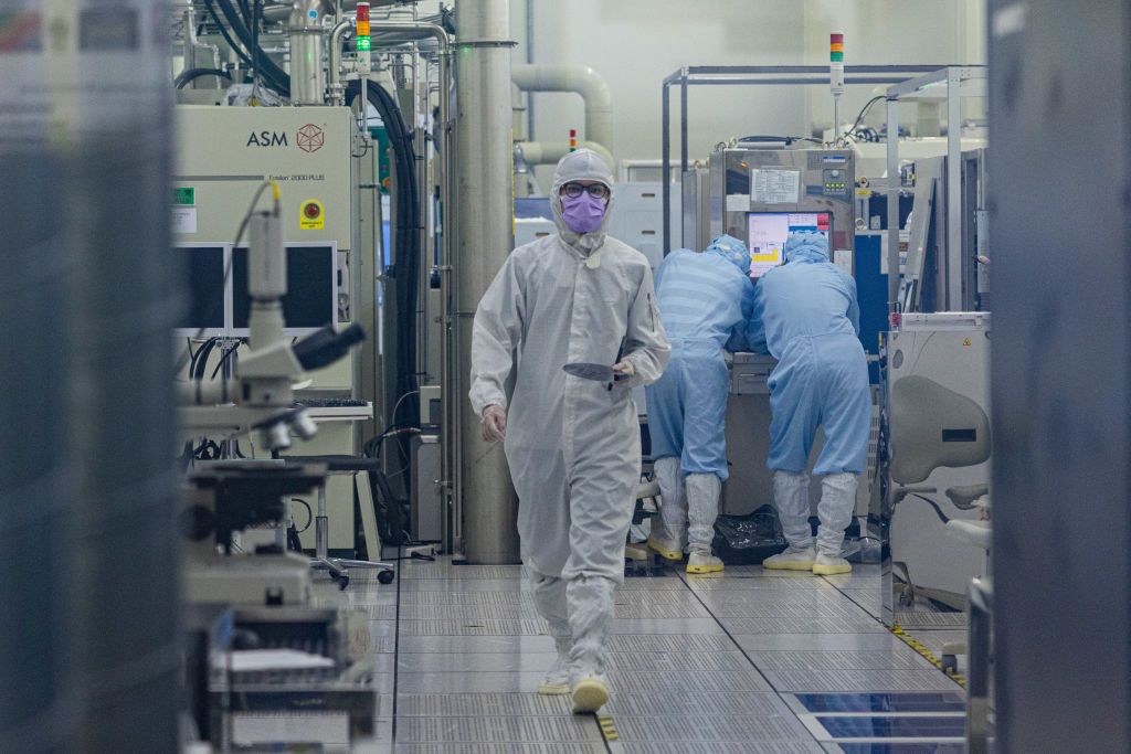 Under the U.S. export control of semiconductor technology to China, the Netherlands is facing a choice